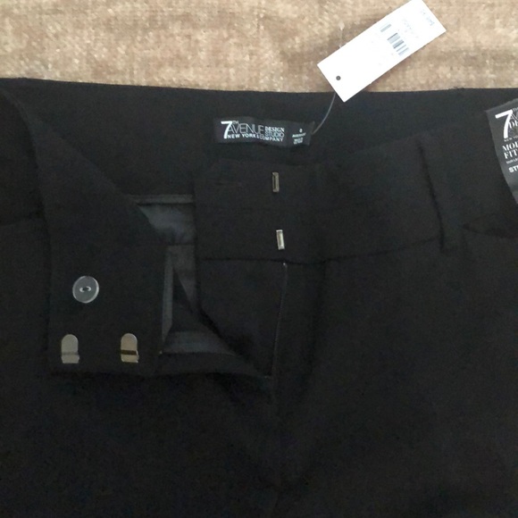 Modern Fit, Straight Leg Pant - 7th Avenue Design - Picture 4 of 6